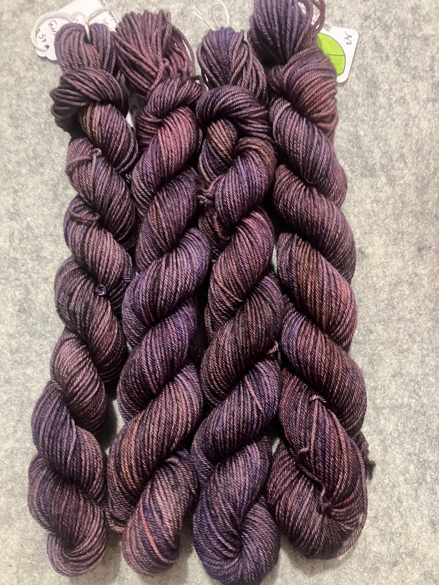 Mini Superwash Merino fingering