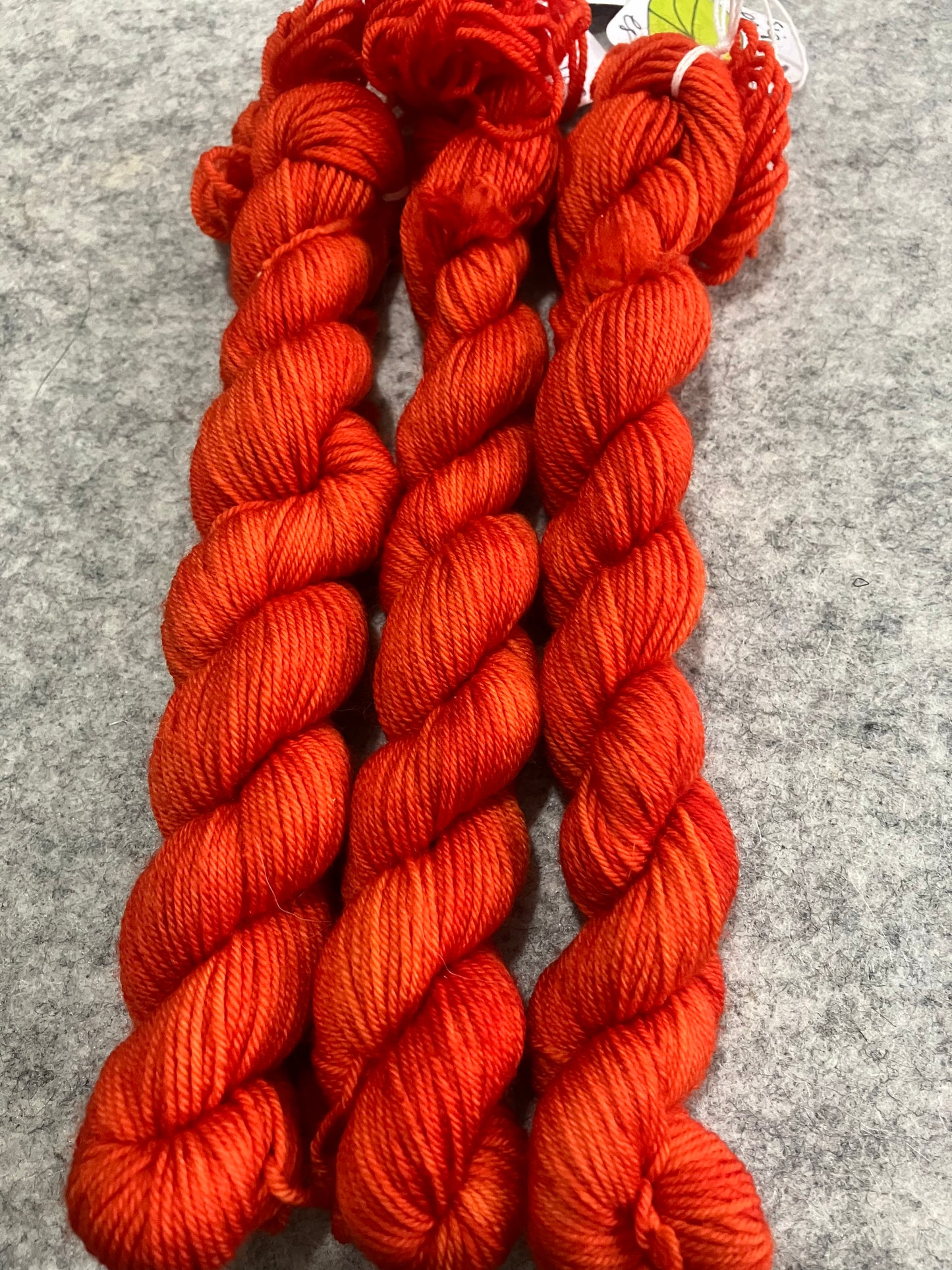 Mini Superwash Merino fingering