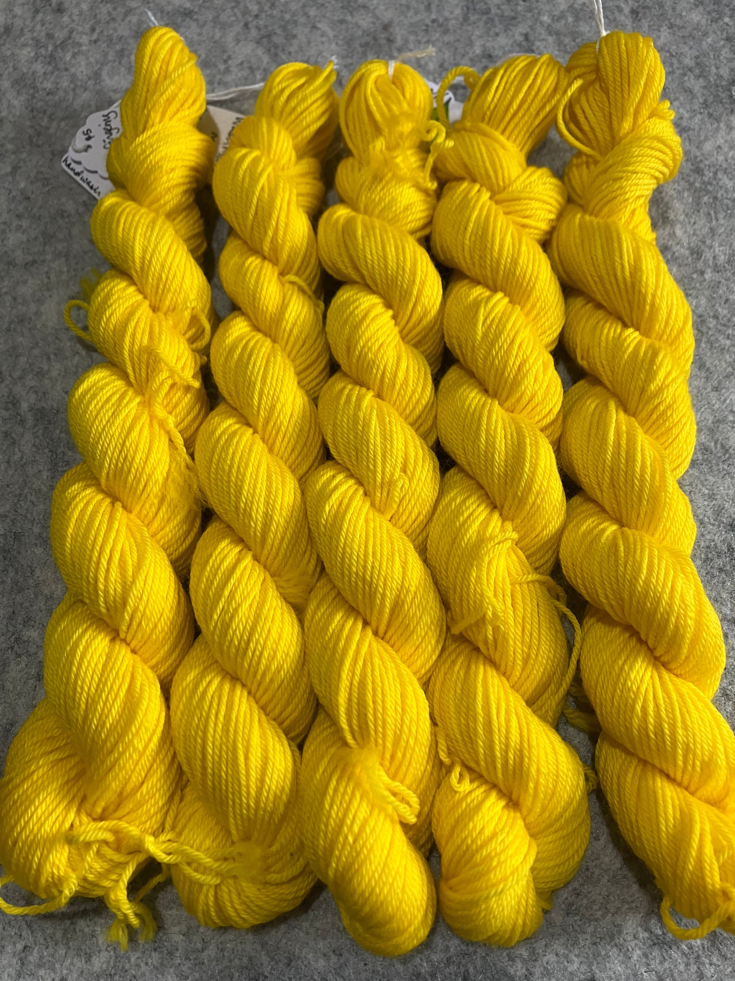 Mini Superwash Merino fingering