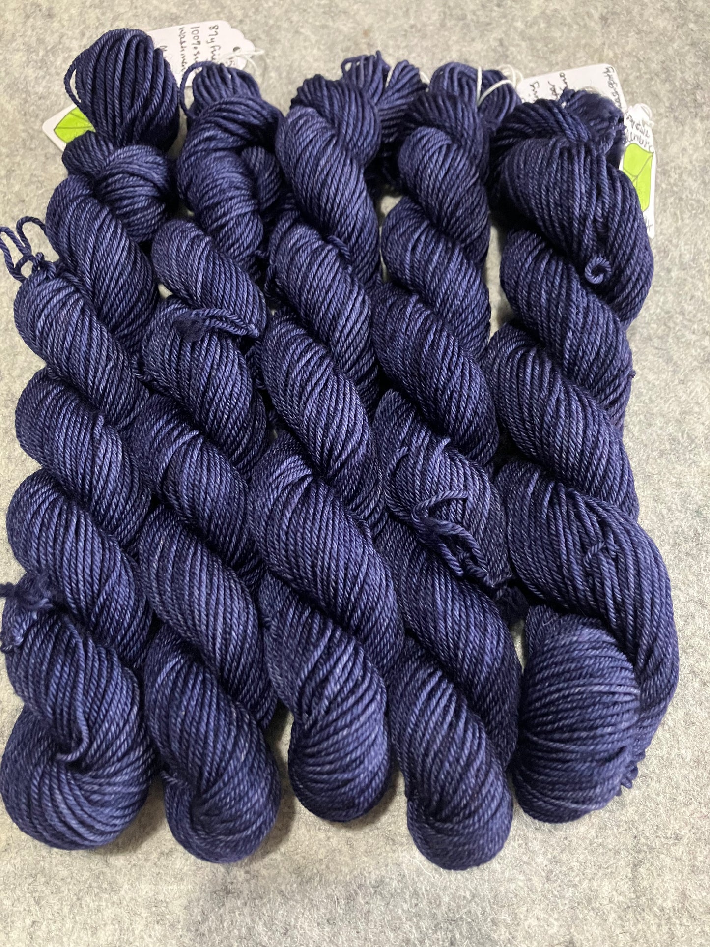 Mini Superwash Merino fingering