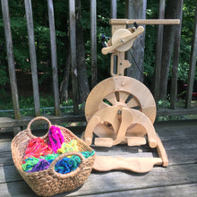 Load image into Gallery viewer, Spinolution Bullfrog 16 oz Spinning Wheel
